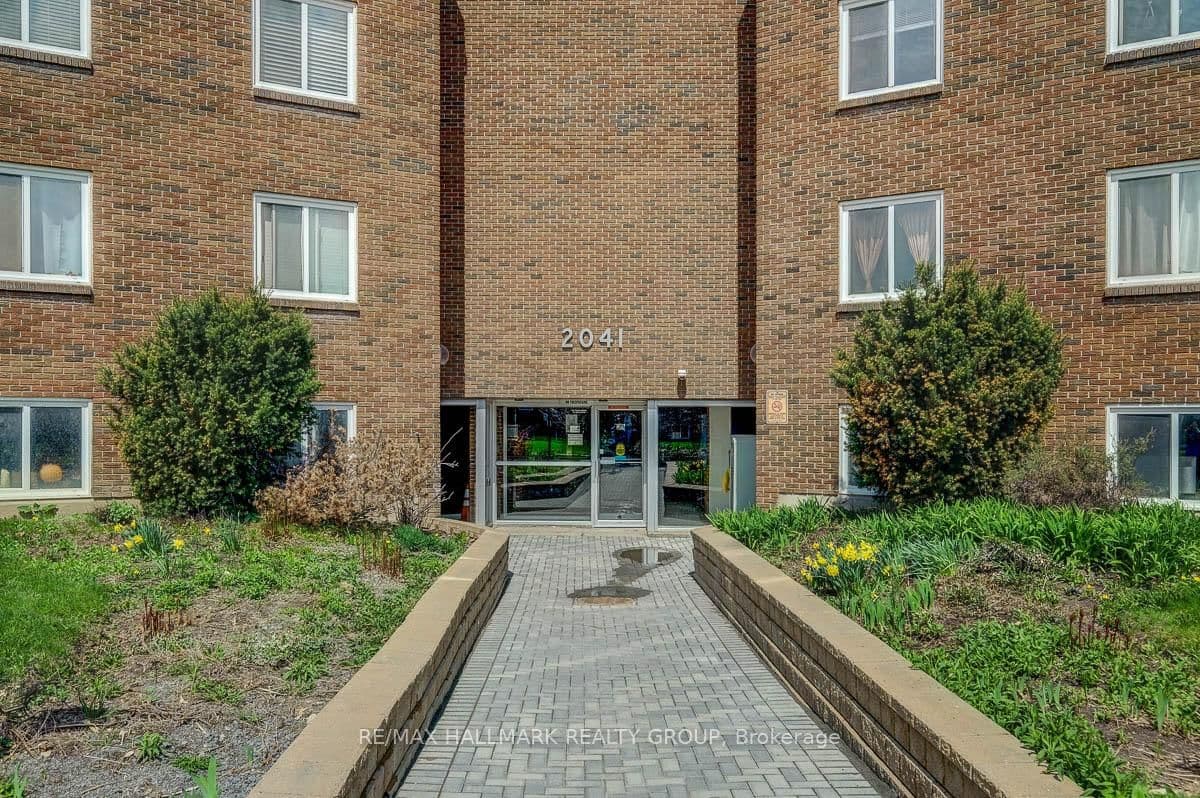 105A - 2041 Arrowsmith Drive, Ottawa, ON — photo 3