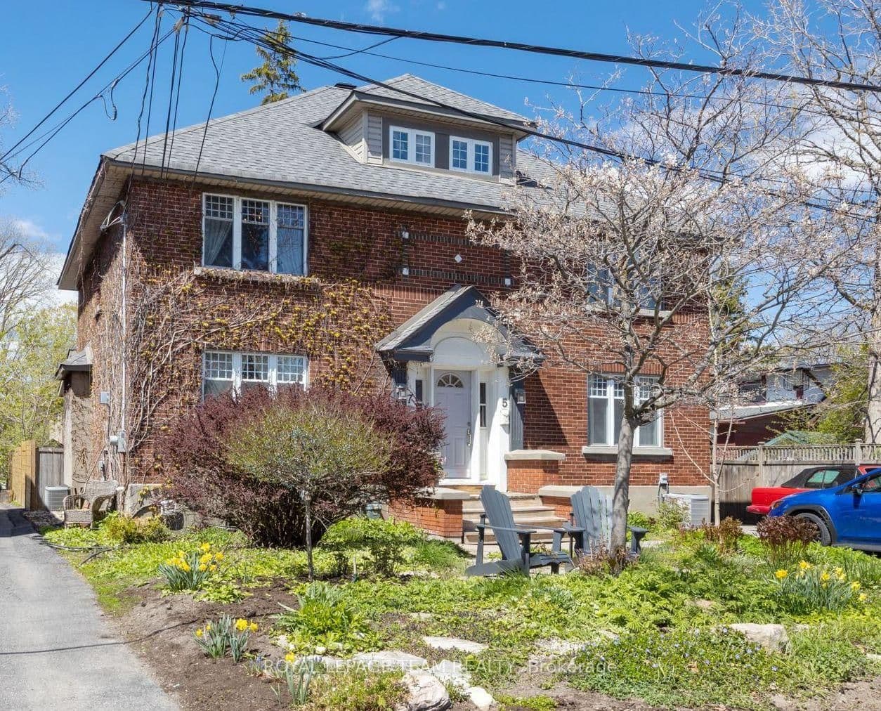7 Edina Street, Ottawa, ON — photo 2