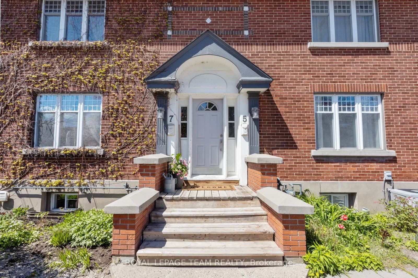 7 Edina Street, Ottawa, ON — photo 3