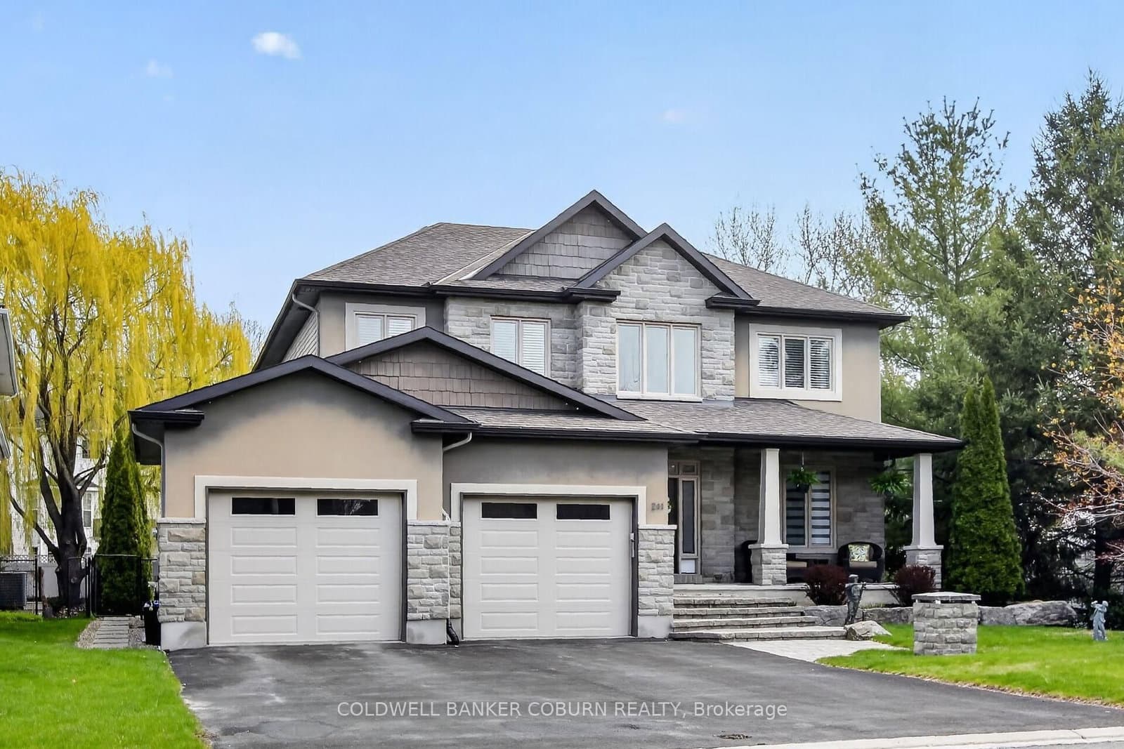 211 Jensen Court, Carp, ON