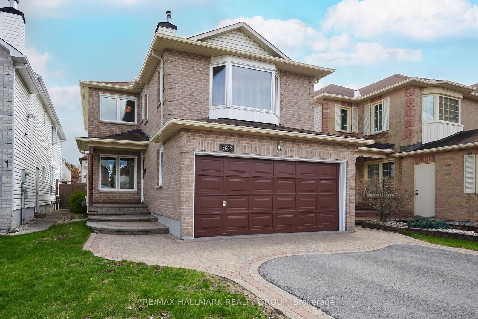 6602 Windsong Avenue, Orleans, ON