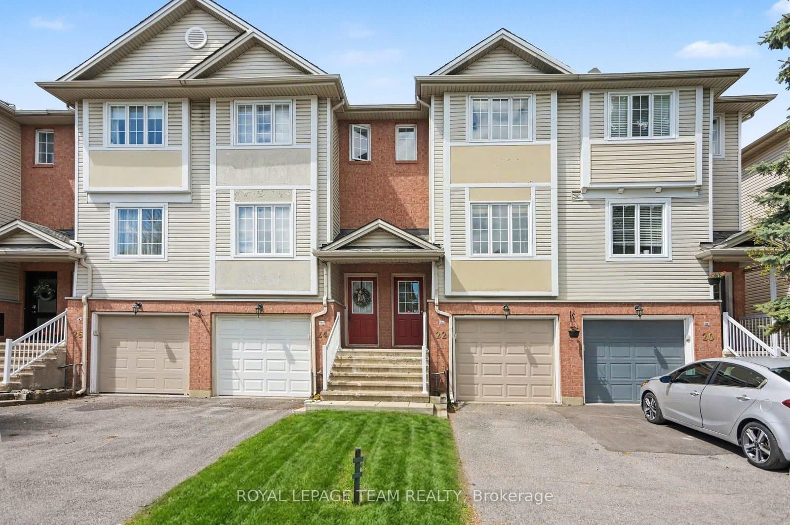 22 Yorkville Street, Ottawa, ON