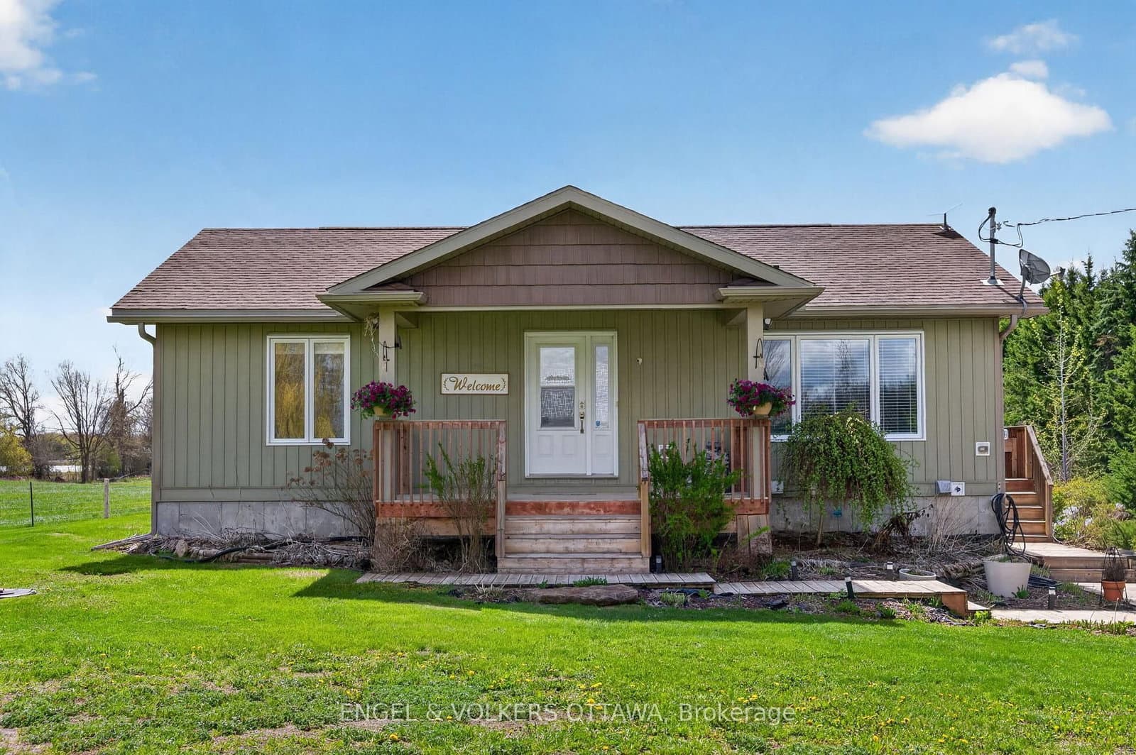 6042 Dobson Lane, Richmond, ON