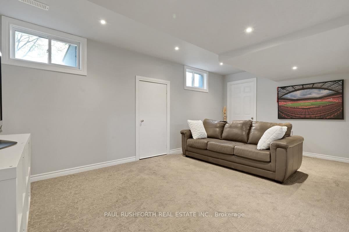 1072 Richard Avenue, Ottawa, ON — photo 32