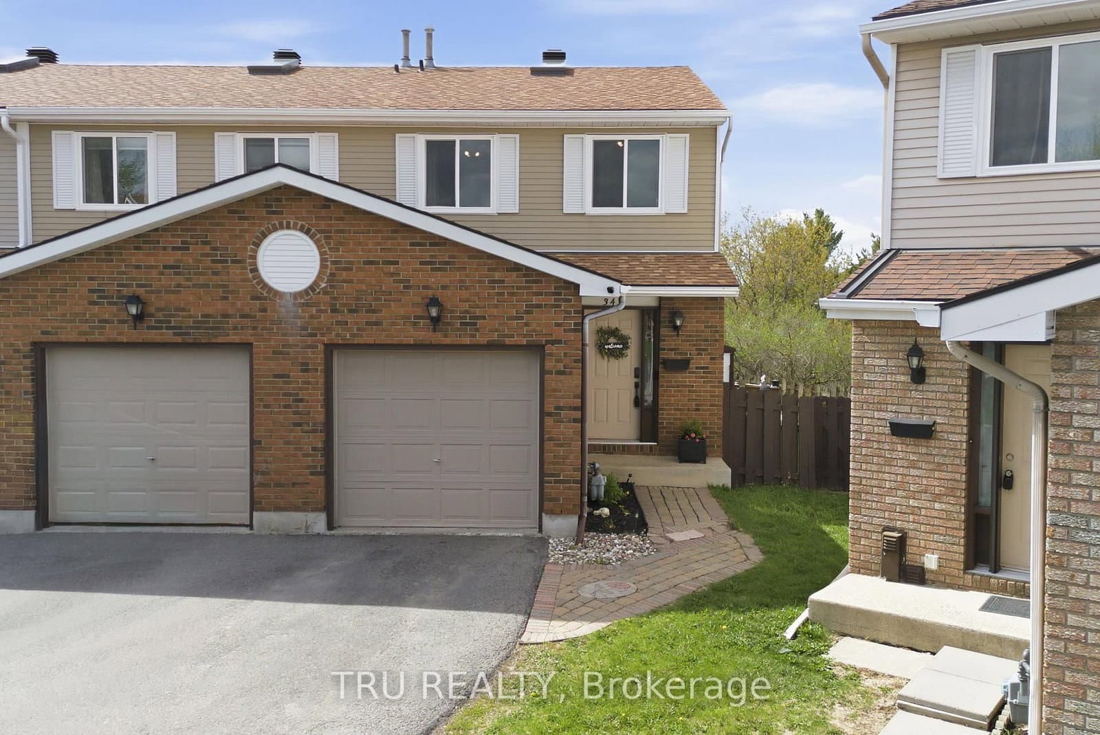 18 - 343 Monica Crescent, Ottawa, ON