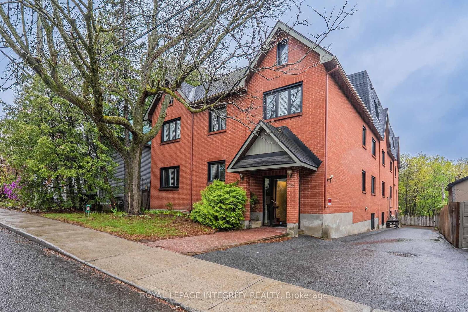 103 - 222 Russell Avenue, Ottawa, ON