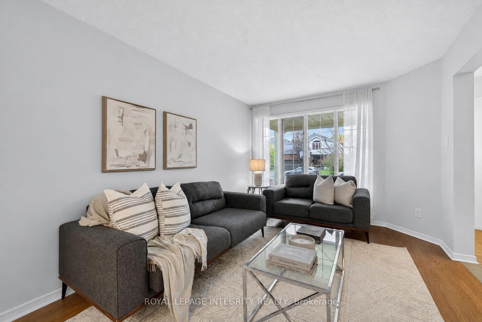 896 Bideford Street, Orleans, ON — photo 3