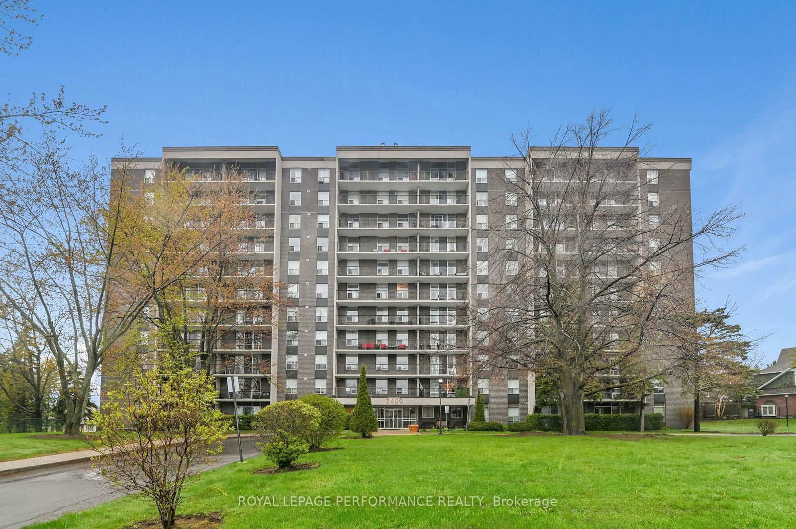 307 - 2400 Virginia Drive, Ottawa, ON