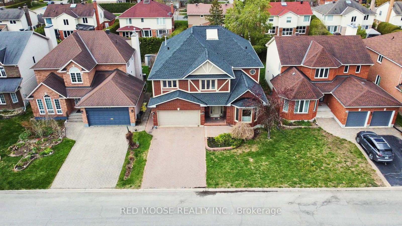 6192 Ravine Way, Orleans, ON
