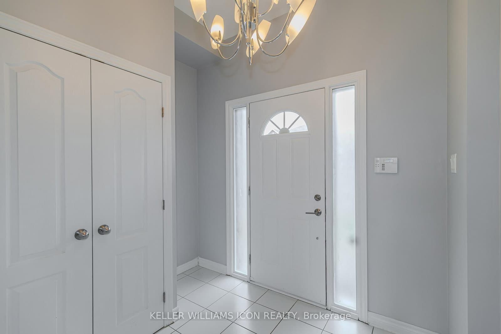 905 Whiteford Way, Ottawa, ON — photo 3