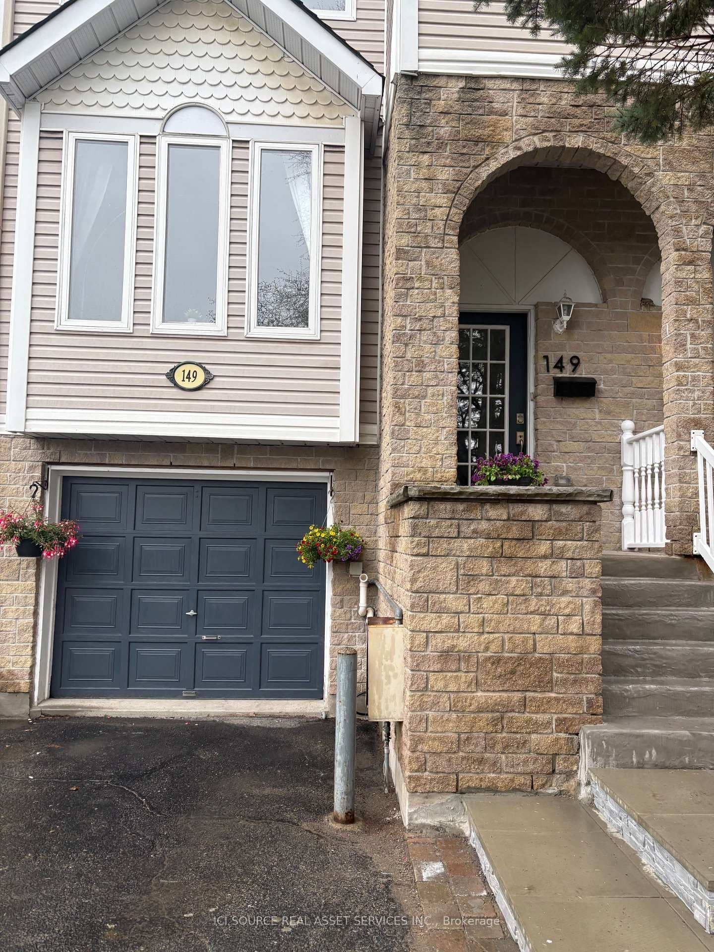 149 Woodgate Way, Ottawa, ON