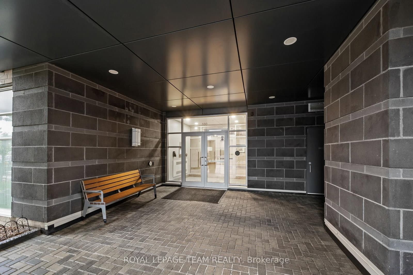 410 - 100 Champagne Avenue, Ottawa, ON — photo 3