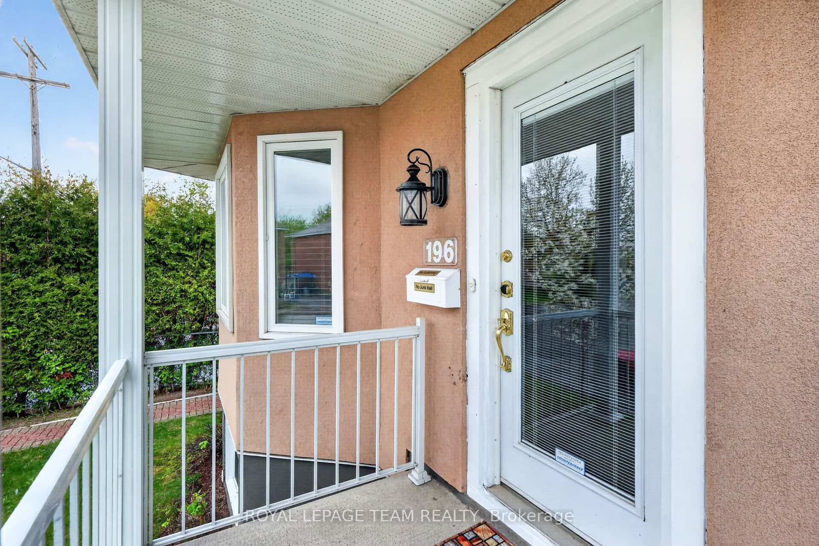 196 Prince Albert Street, Ottawa, ON — photo 2