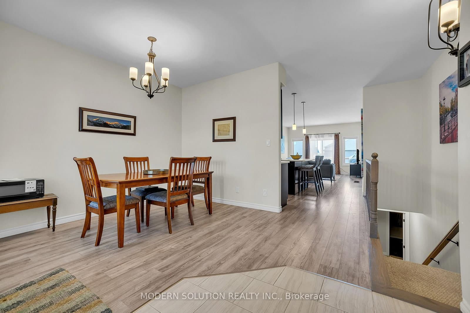 12 Cypress Drive, Belleville, ON — photo 3