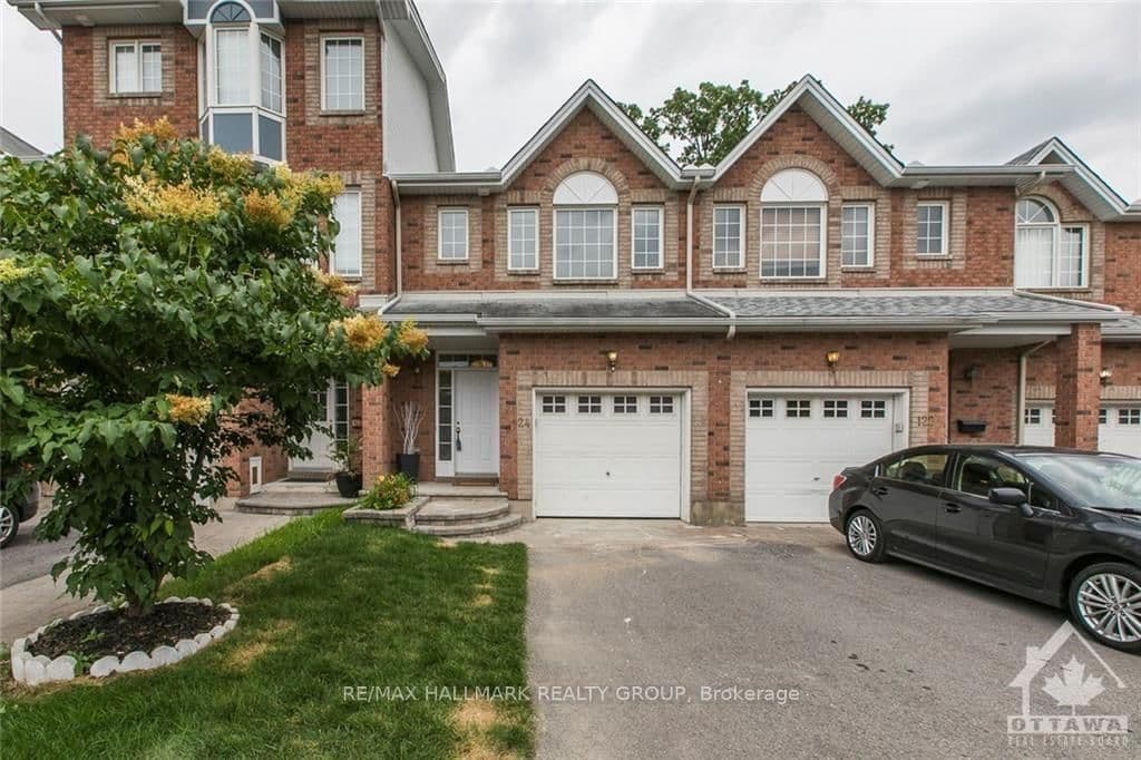124 Tall Oak Private, Ottawa, ON
