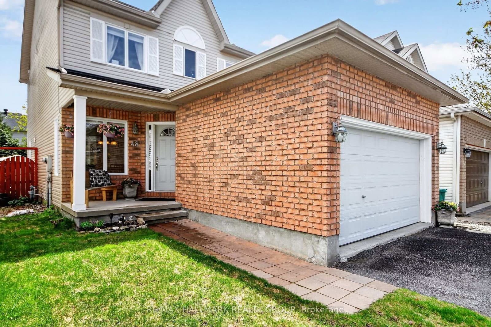 48 Avonmore Crescent, Ottawa, ON — photo 2