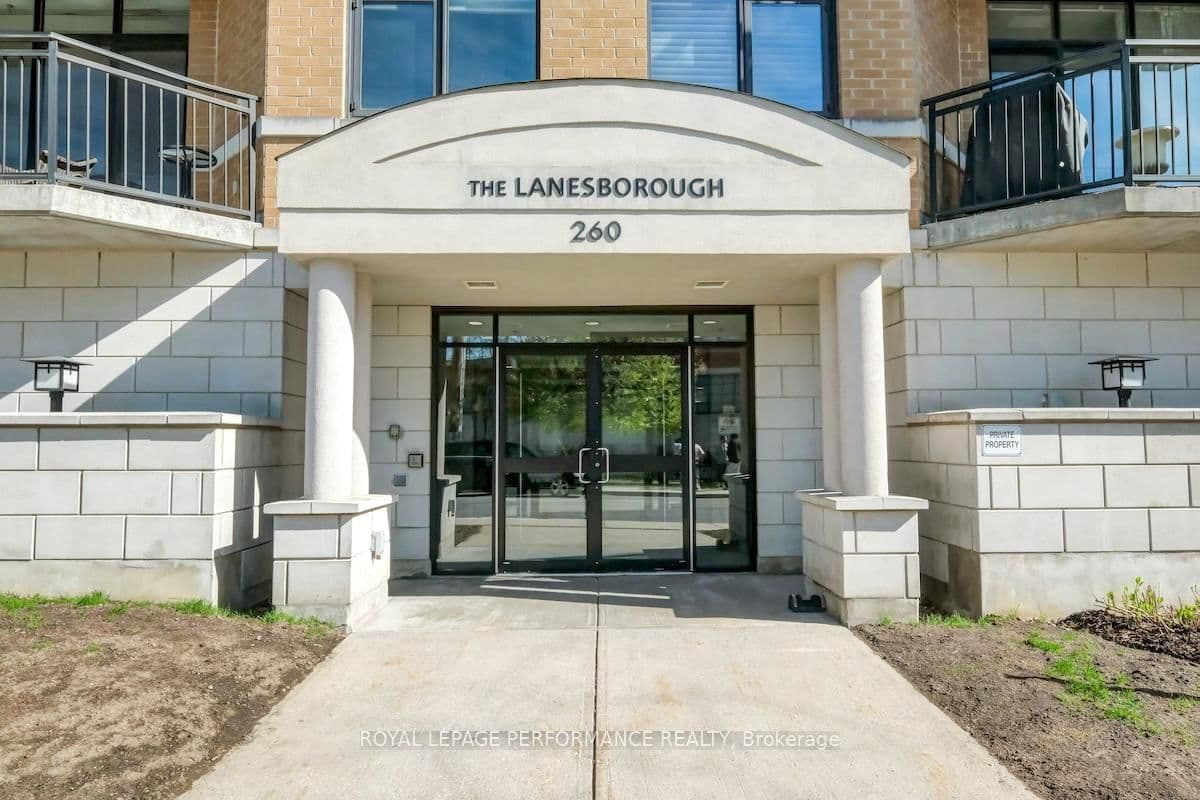 201 - 260 Besserer Street, Ottawa, ON — photo 2