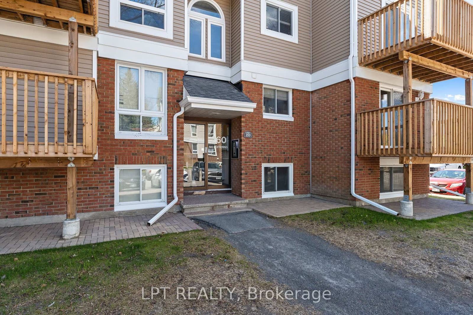 4 - 260 Fenerty Court, Ottawa, ON — photo 3