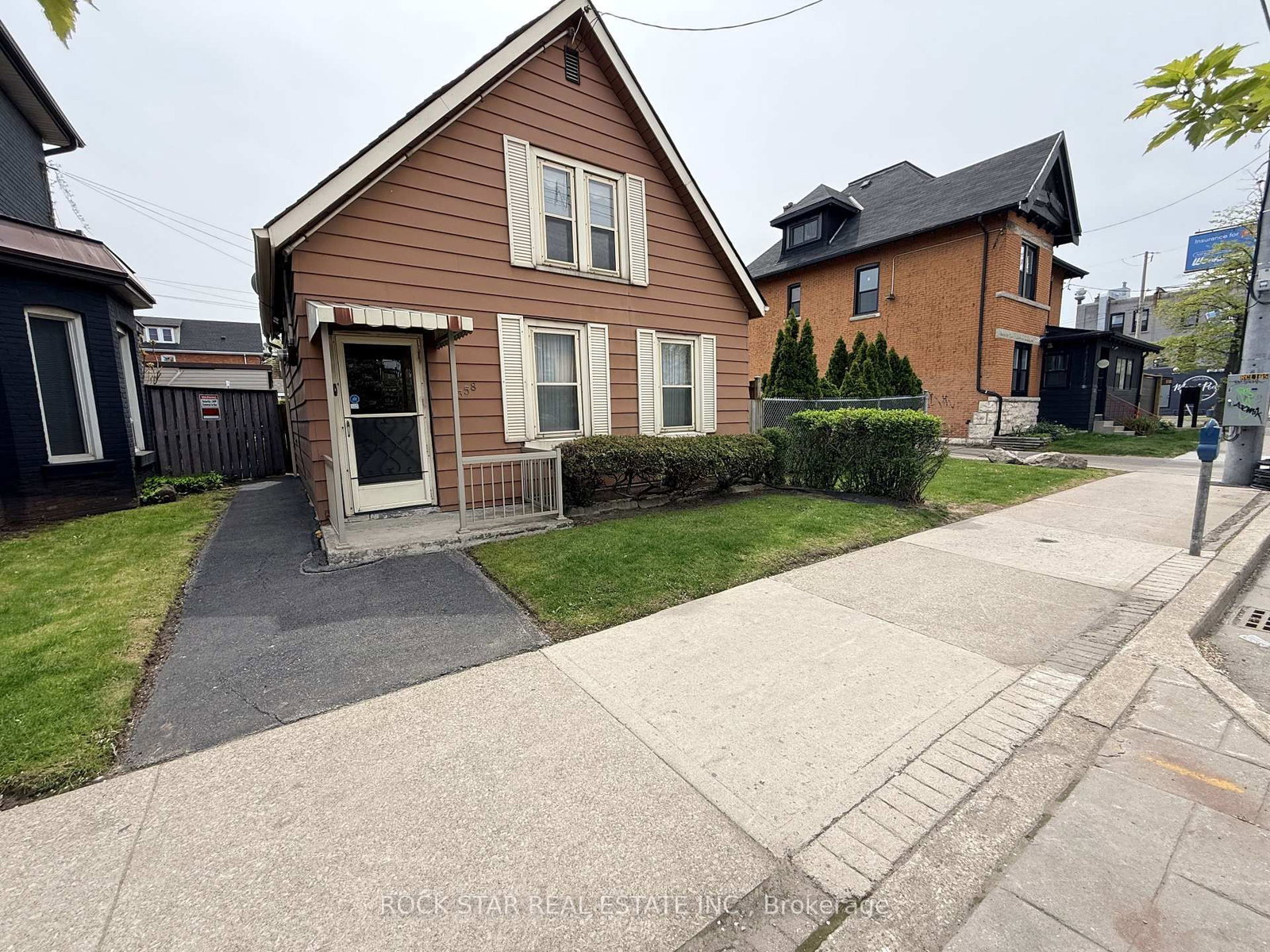 358 Barton Street, Hamilton, ON — photo 2