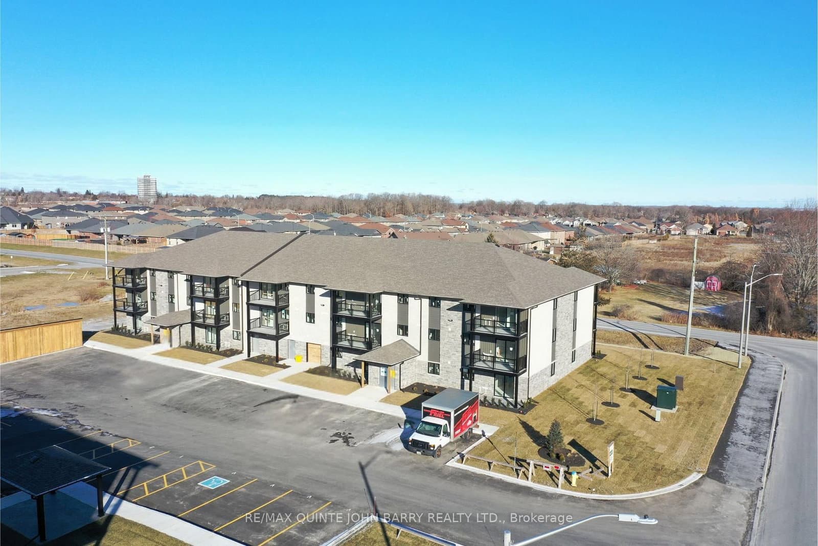 303-10 Hillside Meadow Drive, Quinte West, ON — photo 2