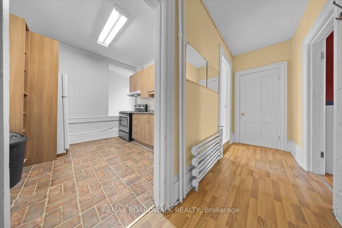 2 - 155 Stewart Street, Ottawa, ON — photo 3