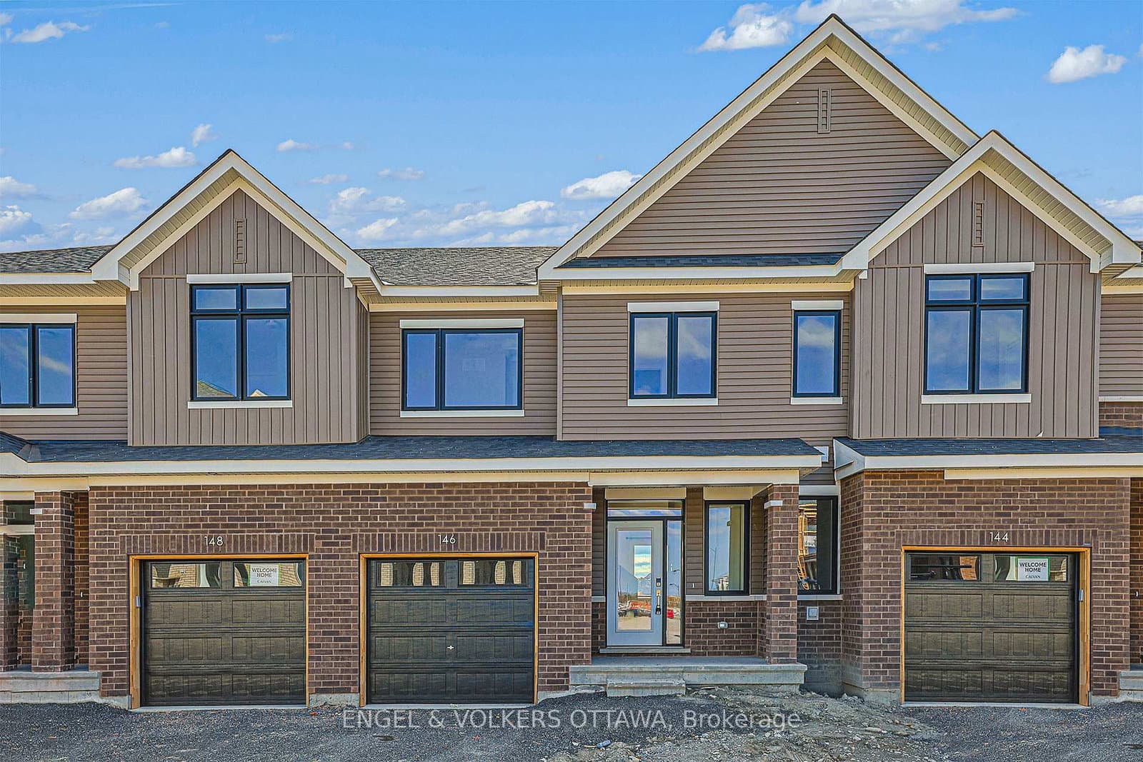 146 BEEBALM Crescent, Ottawa, ON
