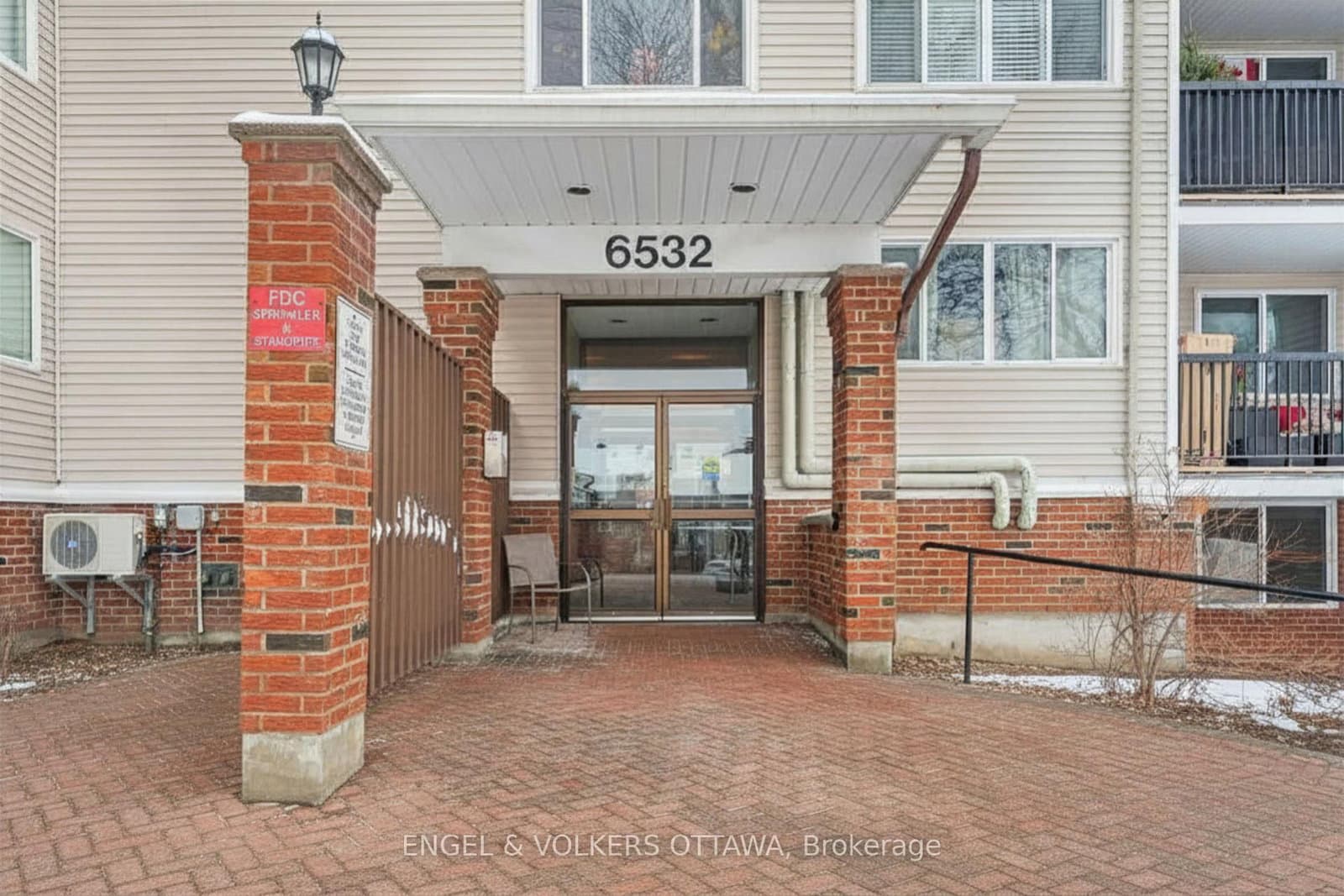 109 - 6532 Bilberry Drive, Ottawa, ON — photo 2
