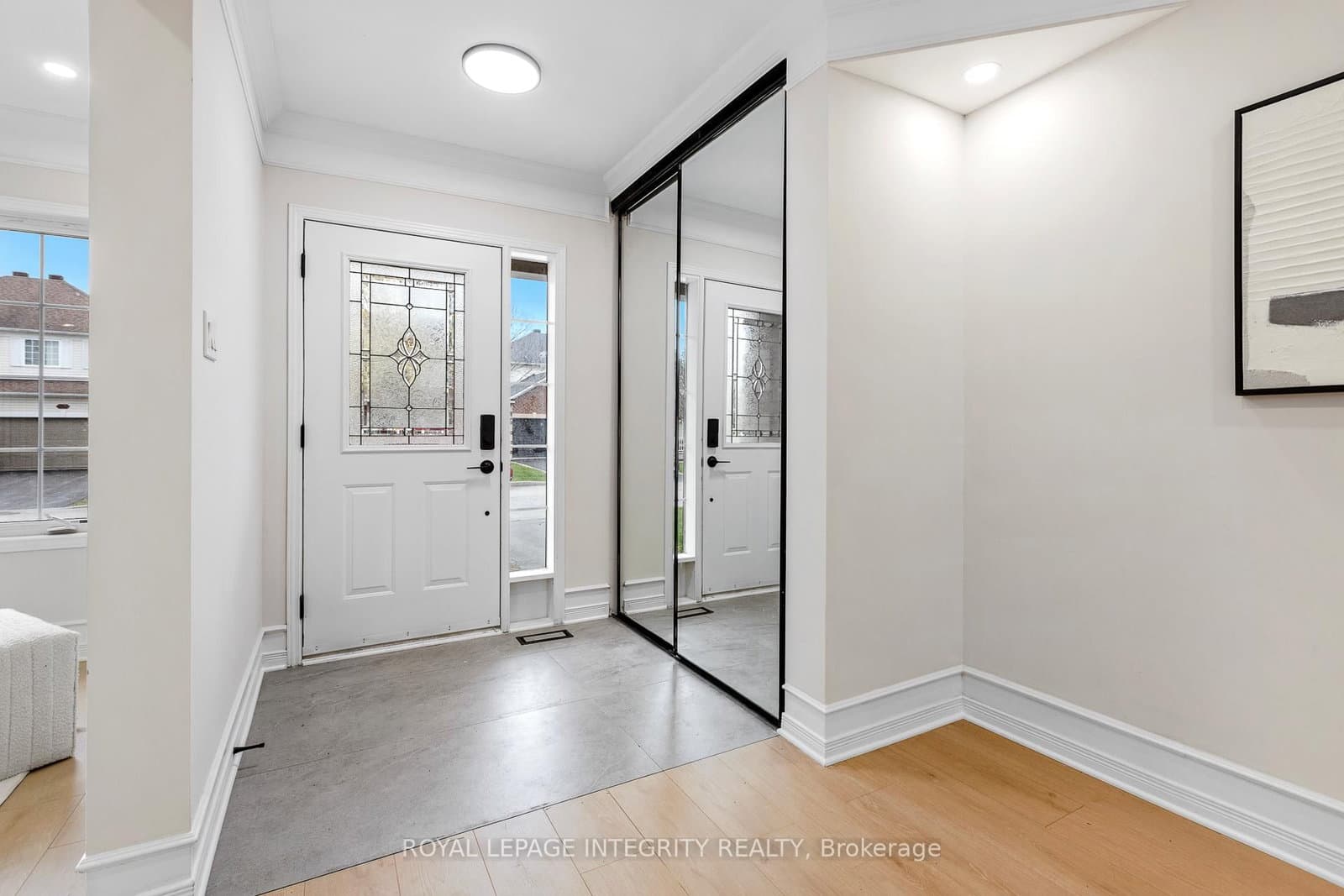 1031 Unicorn Avenue, Orleans, ON — photo 3