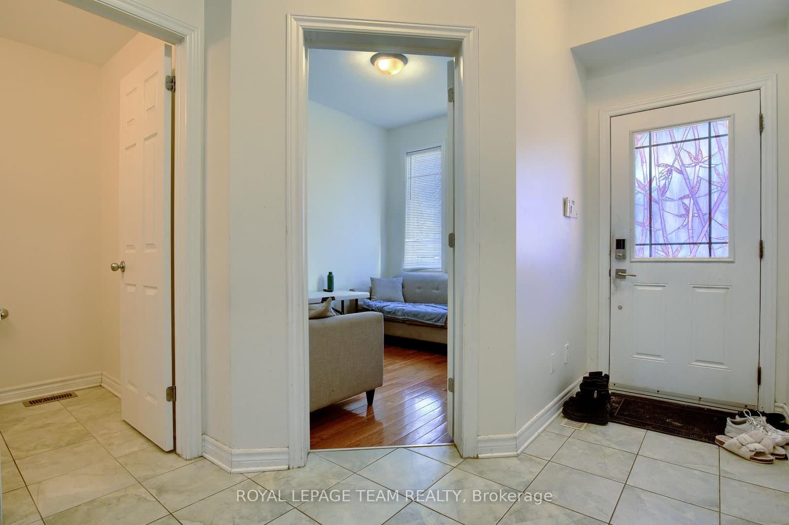 254 Moss Grove Street, Ottawa, ON — photo 2