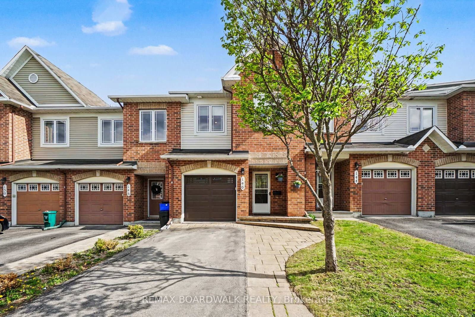 146 Marrissa Avenue, Ottawa, ON