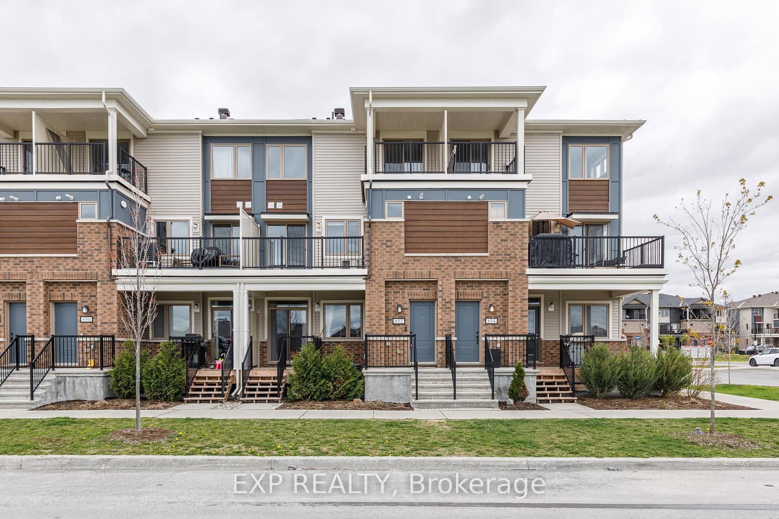 852 Atlas Terrace, Ottawa, ON