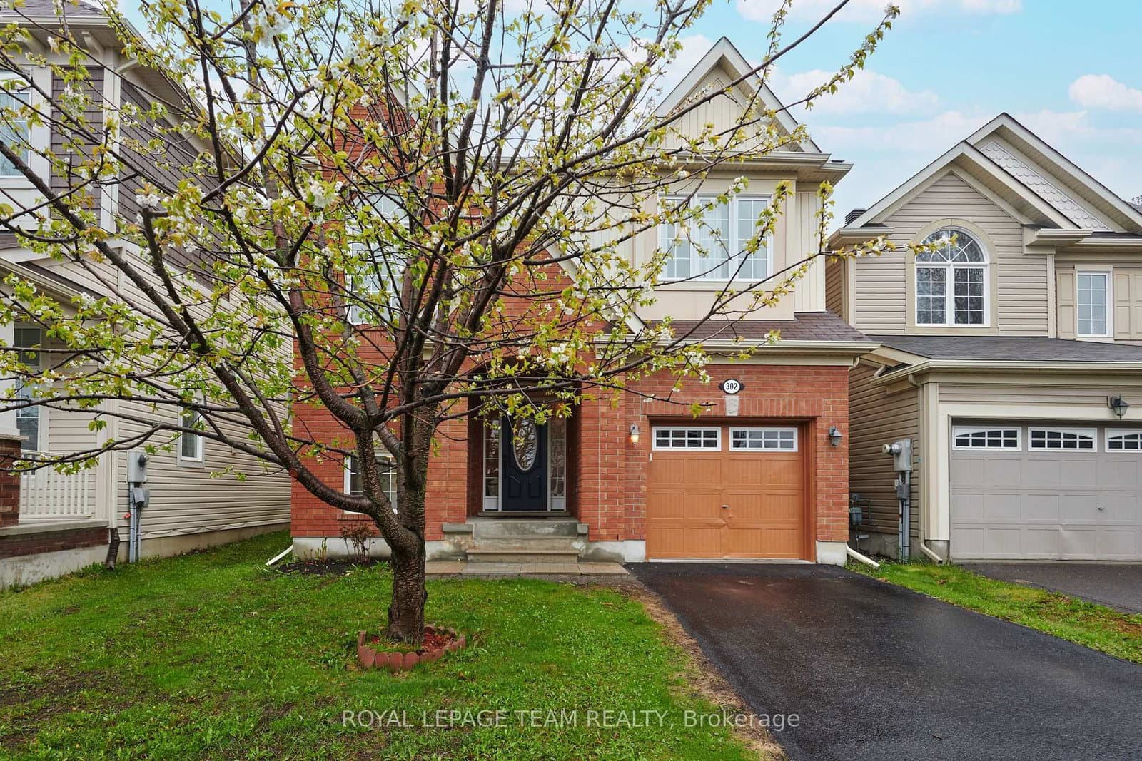 302 River Landing Avenue, Ottawa, ON