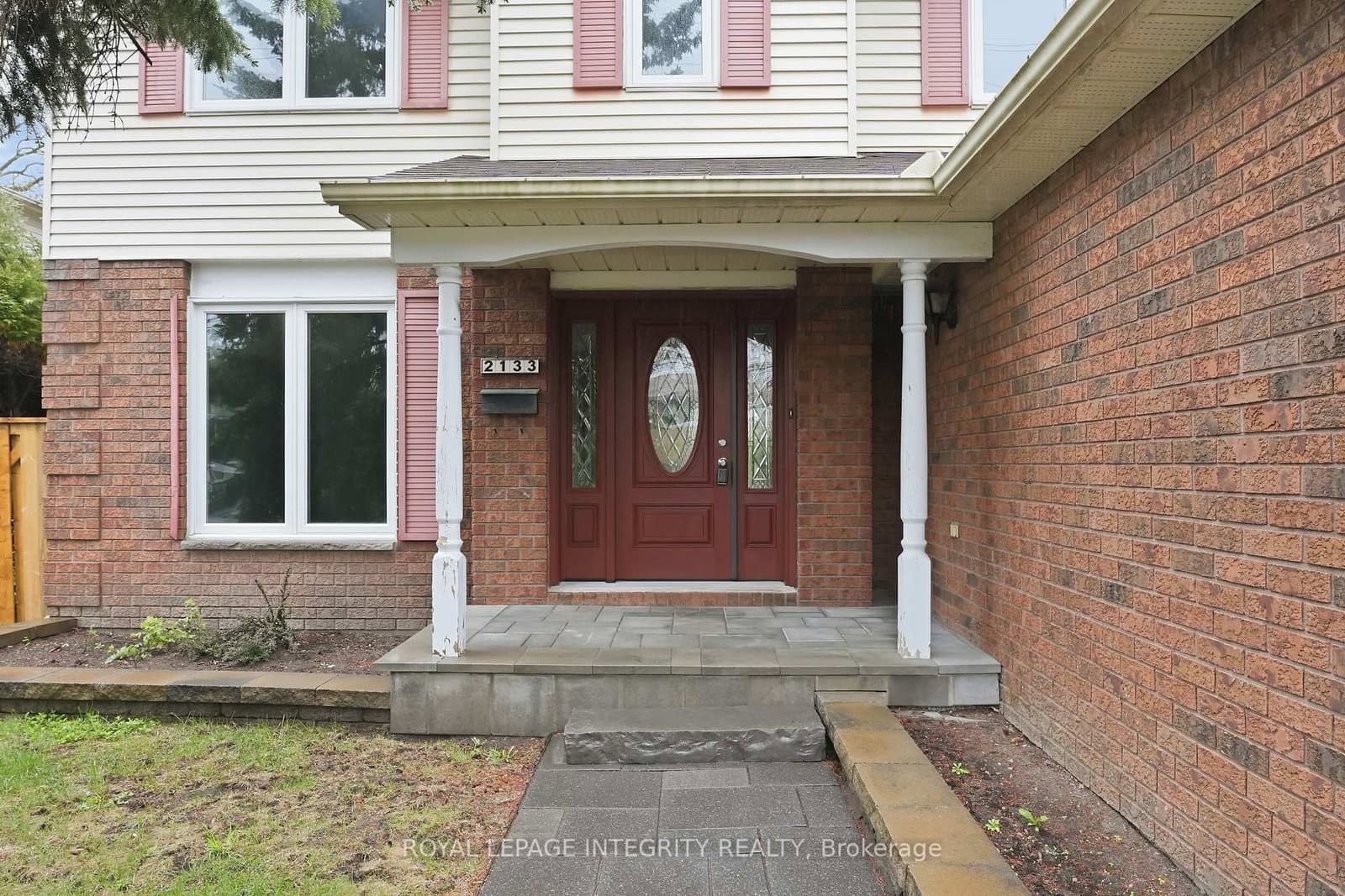 2133 Lenester Avenue, Ottawa, ON — photo 2