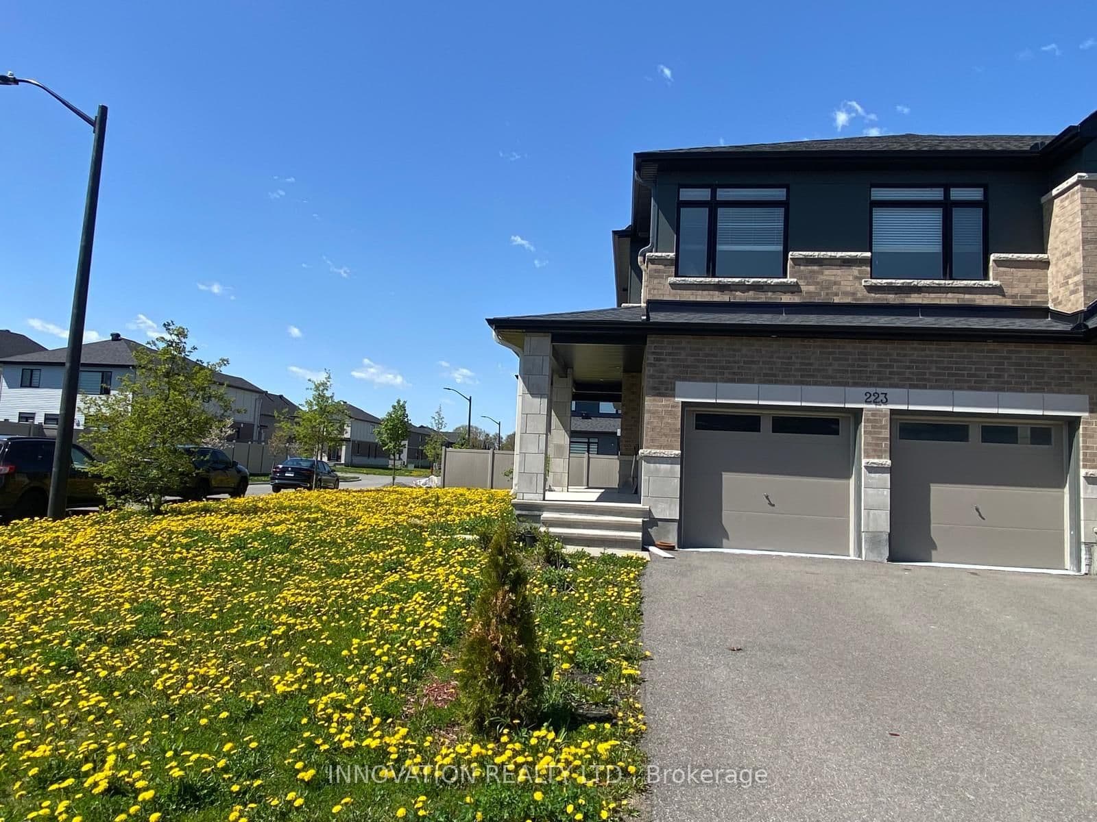 223 ZINNIA Way, Ottawa, ON