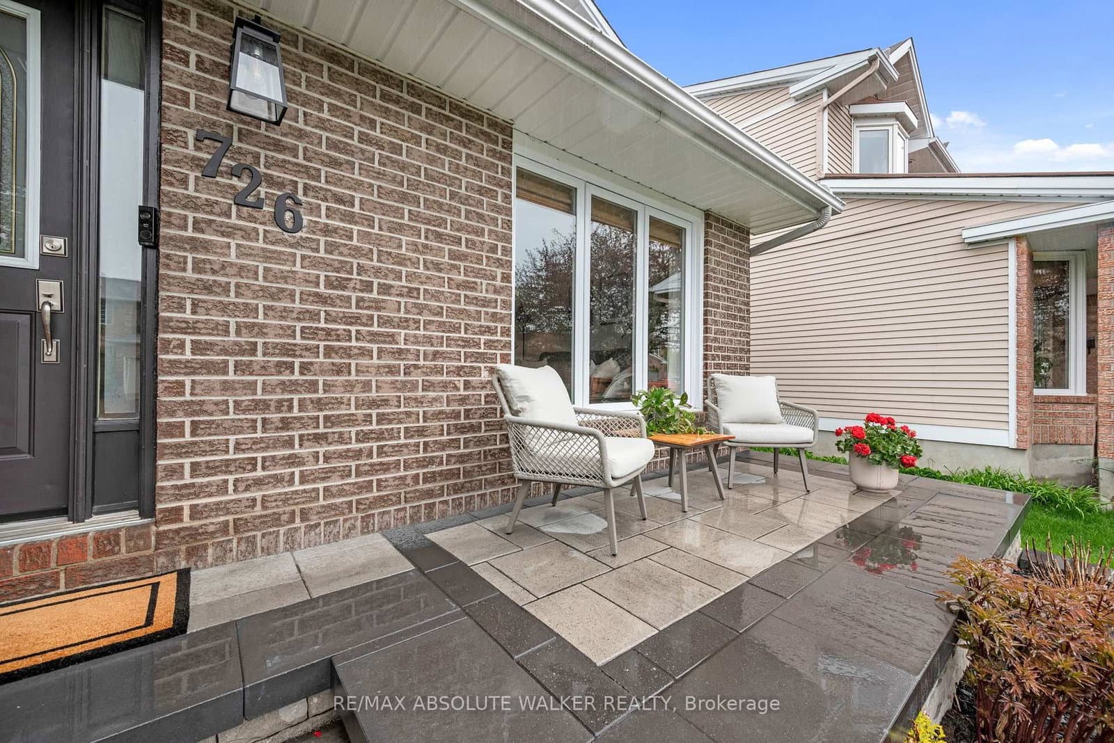 726 Thicket Way, Orleans, ON — photo 2