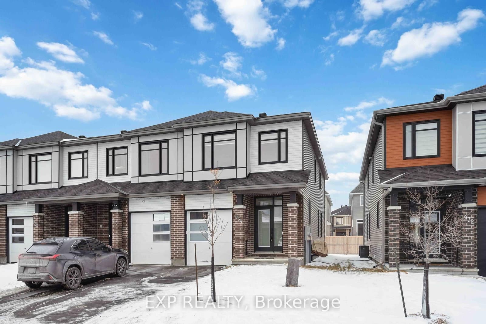 934 Clarkia Street, Ottawa, ON