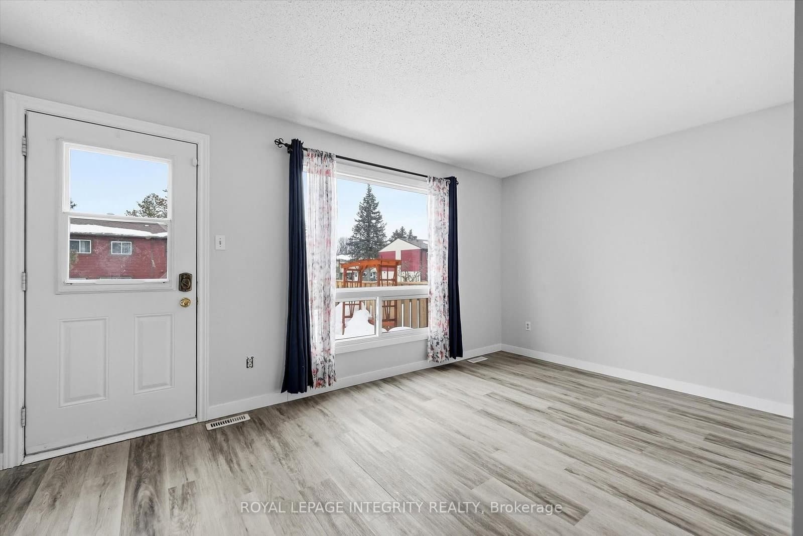 228 Millroad Way, Orleans, ON — photo 2