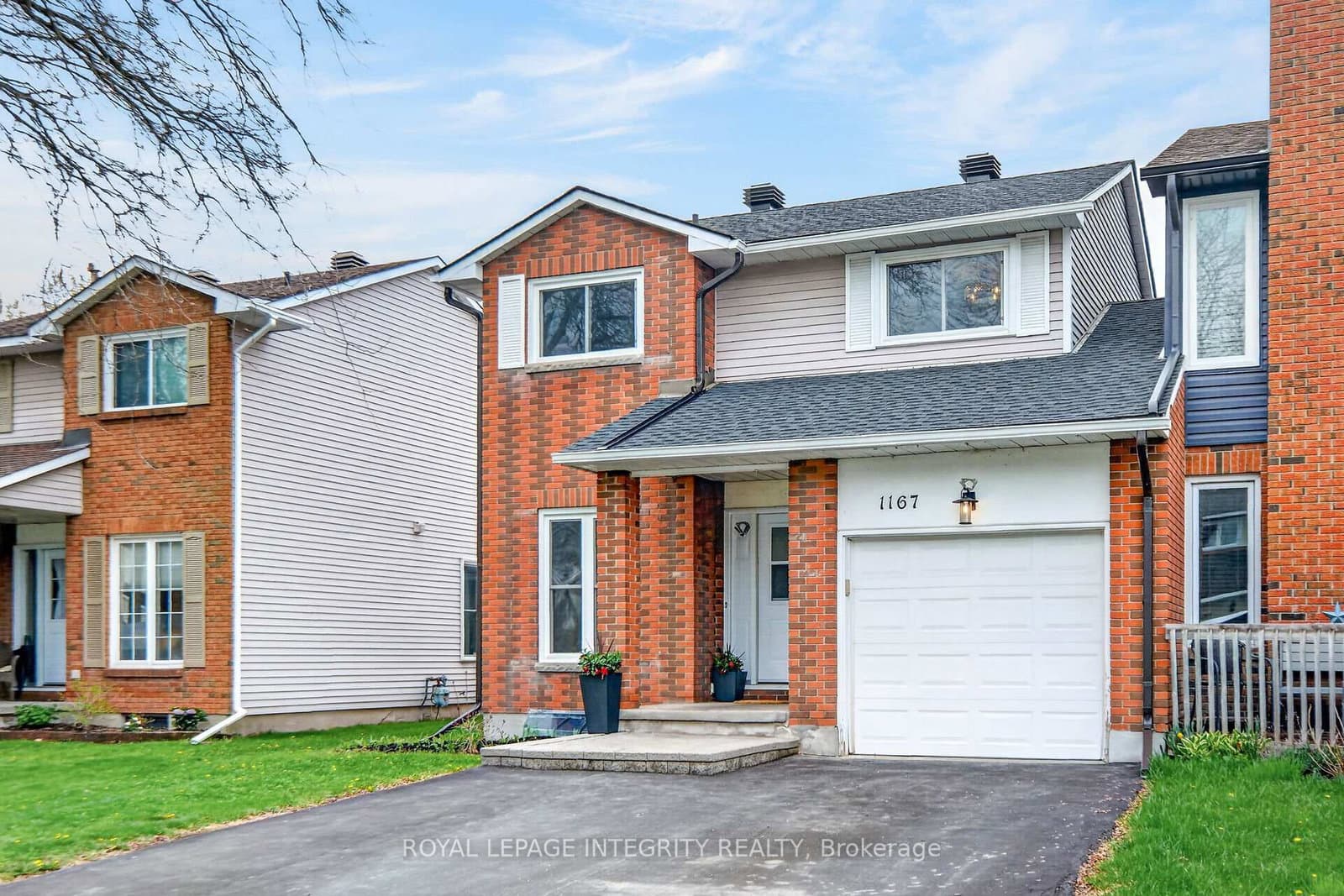 1167 Saint-Emmanuel Terrace, Ottawa, ON — photo 2