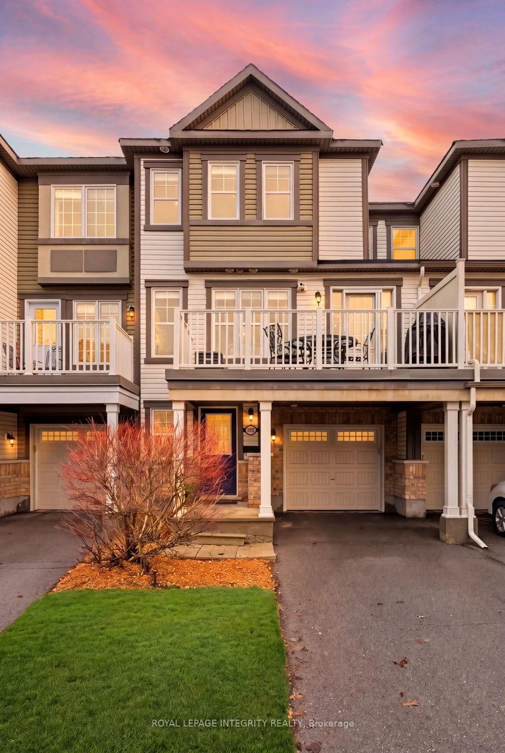 806 Maloja Way, Stittsville, ON