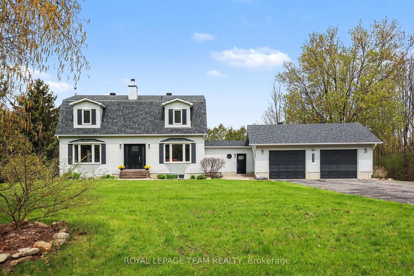 8471 Marionville Road, Winchester, ON