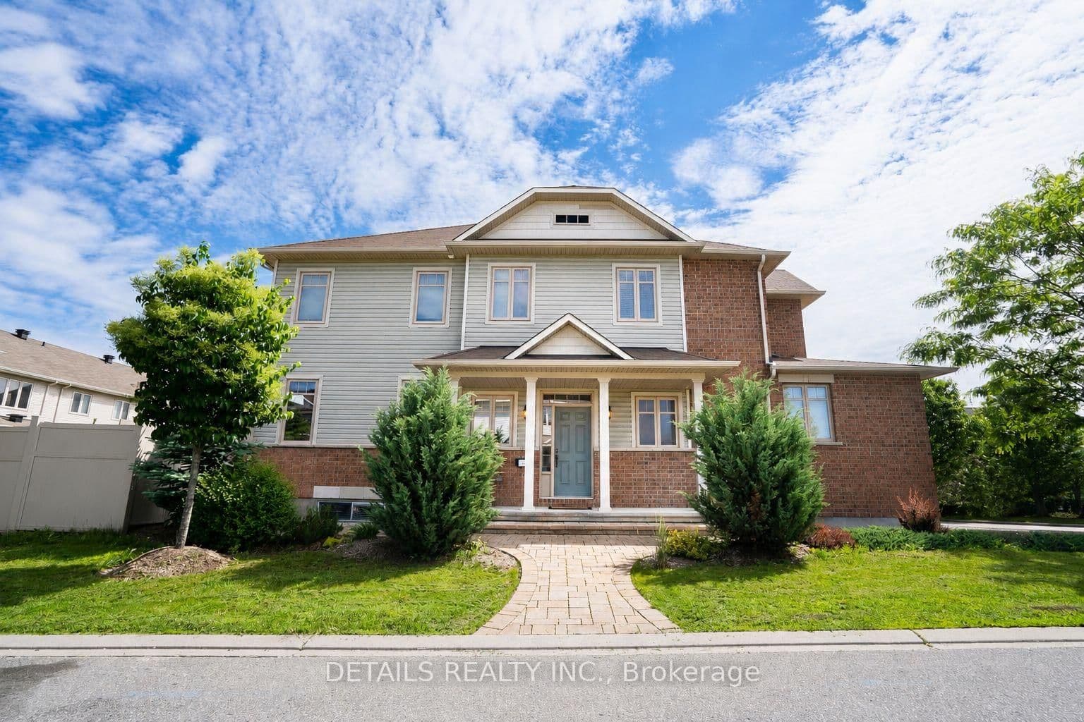 210 Calaveras Avenue, Ottawa, ON