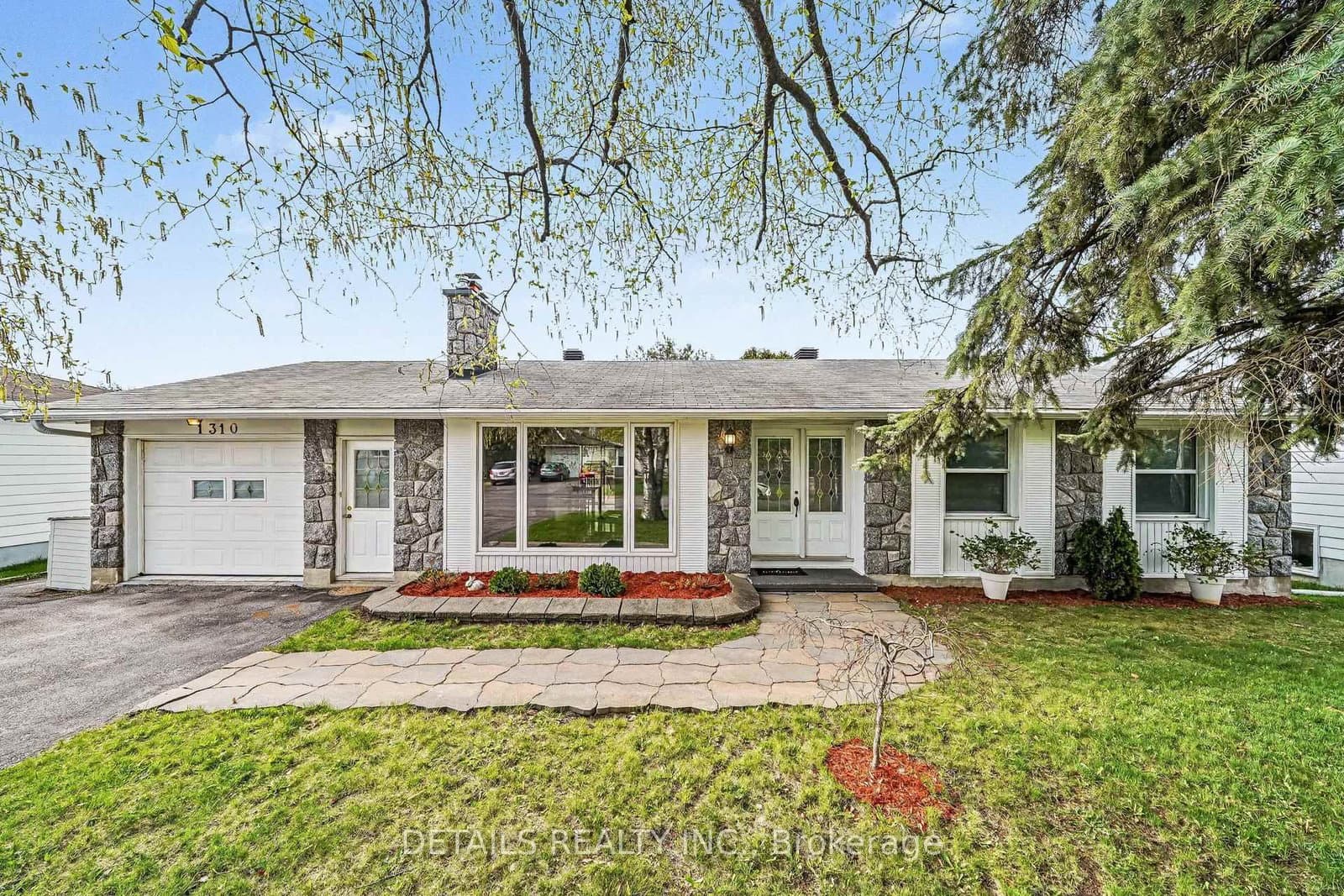 1310 Cousineau Street, Orleans, ON