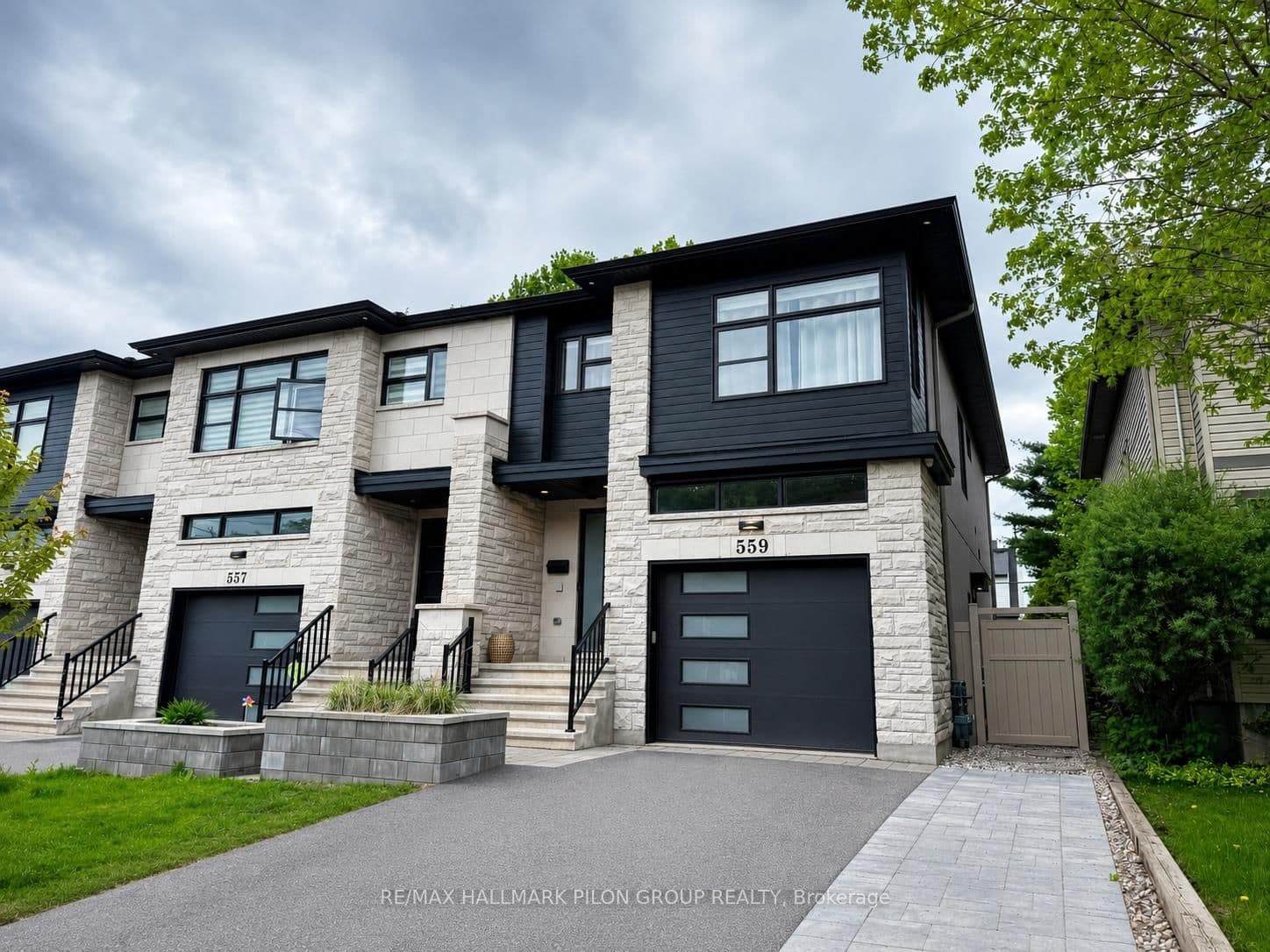 559 Mutual Street, Ottawa, ON