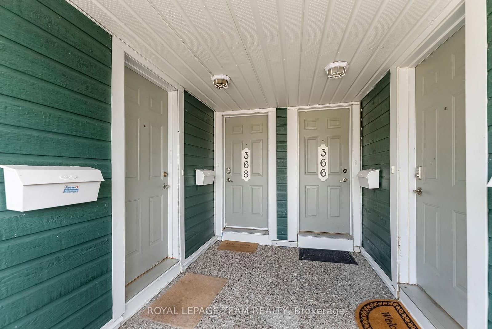 368 Crownridge Drive, Kanata, ON — photo 3