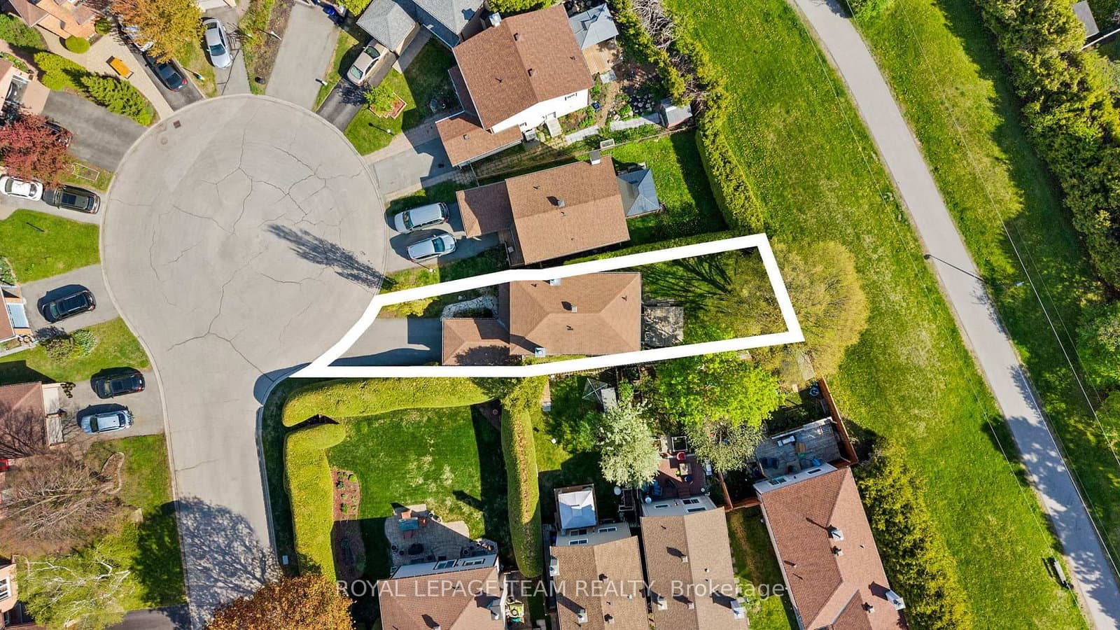 93 Hewitt Way, Kanata, ON — photo 2