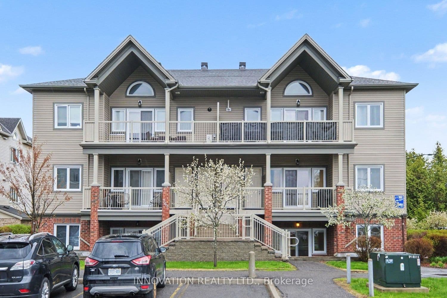 362B Wood Acres Grove, Ottawa, ON