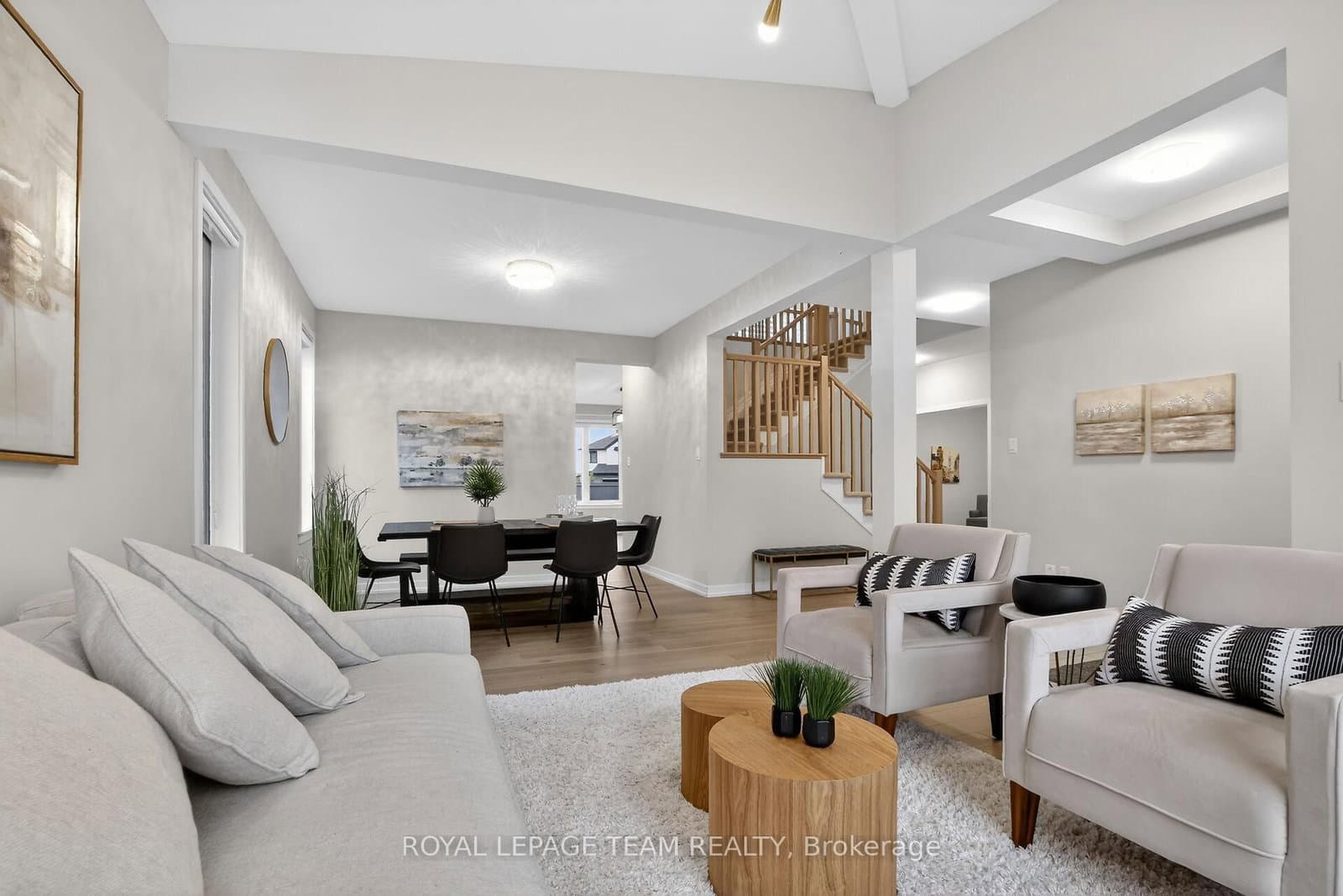 408 Gidran Circle, Ottawa, ON — photo 2