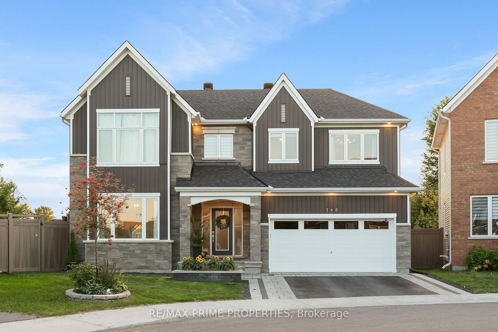 148 Aubrais Crescent, Ottawa, ON