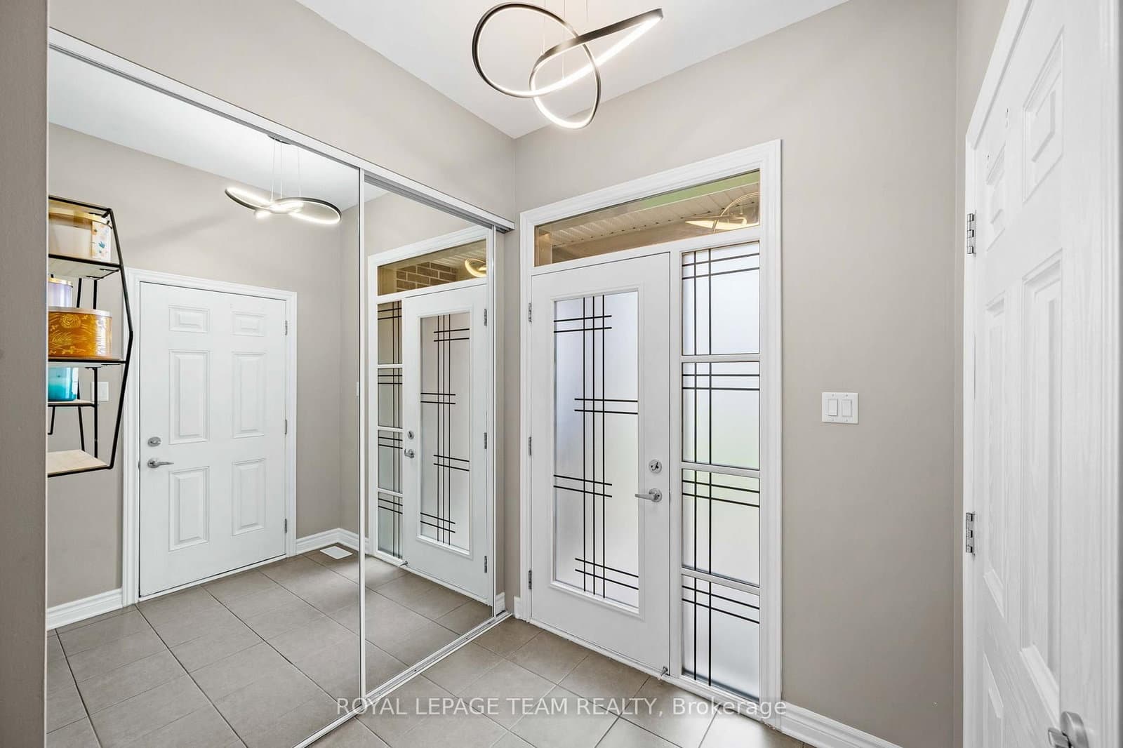 233 Mountain Sorrel Way, Orleans, ON — photo 3