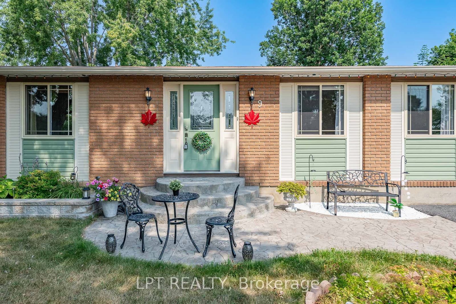 9 Dallaire Crescent, Richmond, ON — photo 3